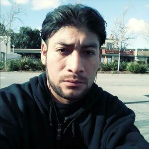 Meet your Posher, Juan lopez